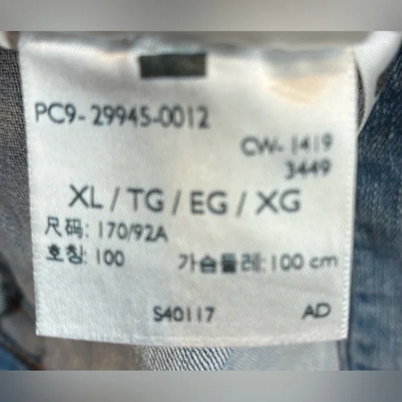 Levi's Light Wash Denim Trucker Jacket Women’s XL Cropped Button Front Classic - Picture 12 of 14